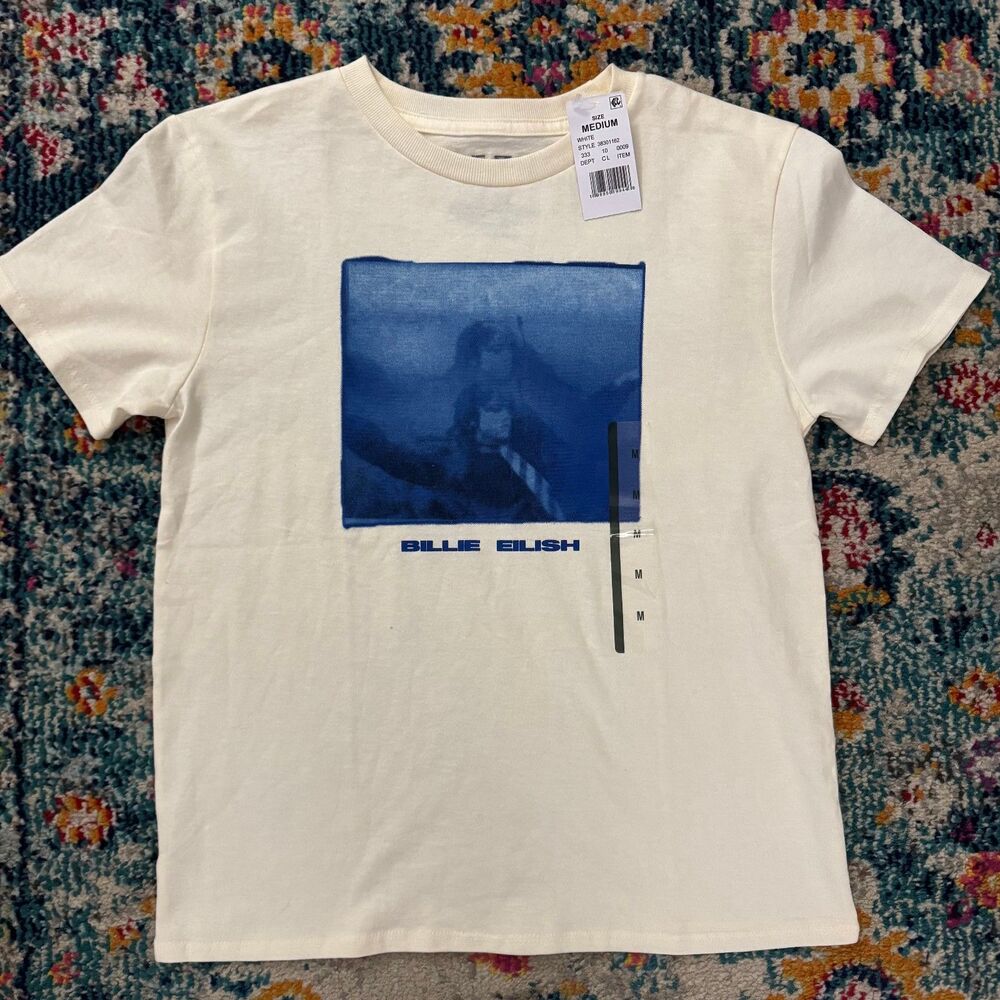 NWT Billie Eilish White Oversized Graphic T-Shirt Unisex Kids‎ Size Medium